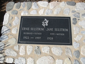 Sulstrom, Ernie Elias gravesite