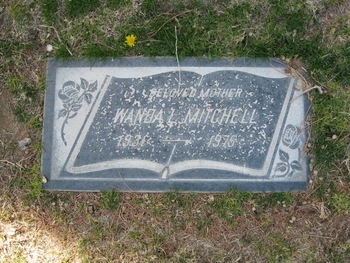 Mitchell, Wanda Lee gravesite