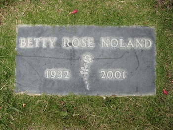 Noland, Betty Rose gravesite