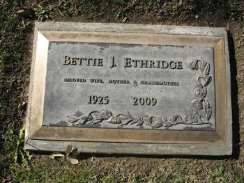 Ethridge,   Bettie Jean gravesite
