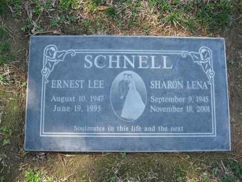 Schnell, Ernest Lee gravesite