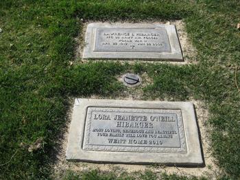 Hibarger, Lawrence L. gravesite