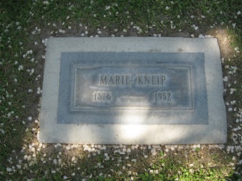 Kneip, Marie gravesite