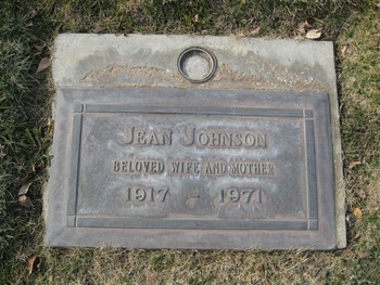 Johnson, Lillian 'Jean' gravesite