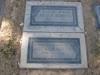 De Los Angeles, Jose gravesite