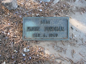 Fordham, Phebe gravesite