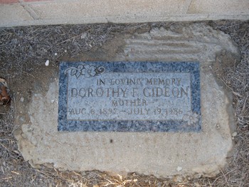 Gideon, Dorothy Frances gravesite