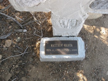 Kuhta, Matthew gravesite
