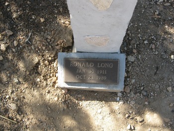 Long, Ronald gravesite