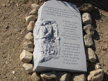 Serra, Kathleen Ruth gravesite