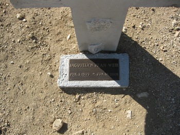 Weir, Jacquelyn Jean gravesite