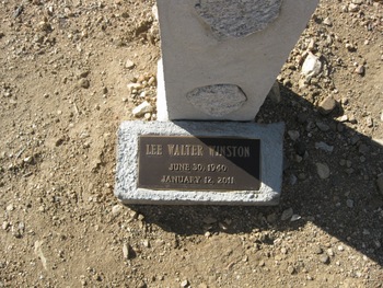 Winston, Lee Walter gravesite